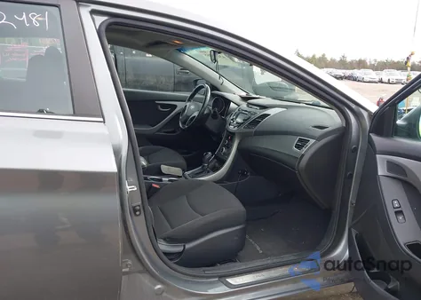 2016 Hyundai Elantra Value Edition из США, поврежденный, VIN KMHDH4AE2GU623324